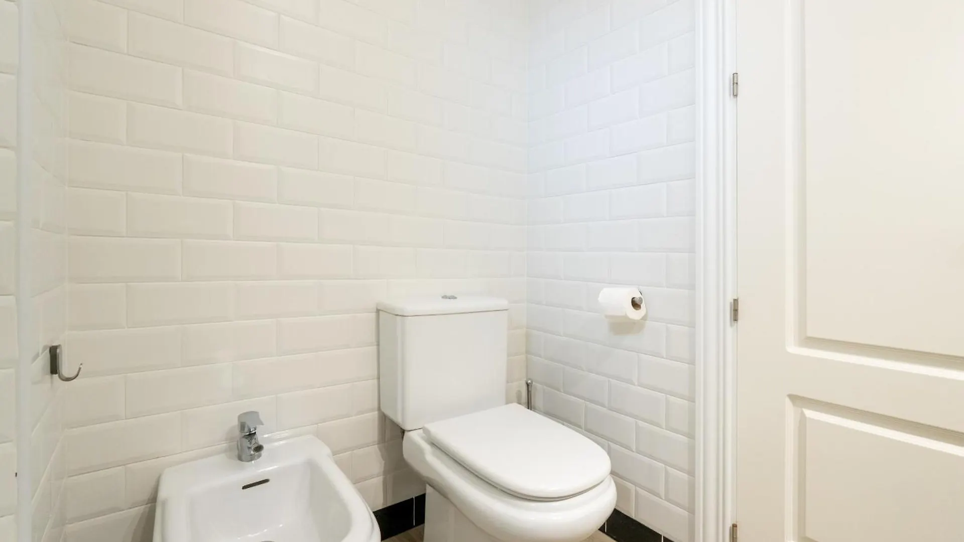 Small Oasis Manilva - Cozy Apartment Spain