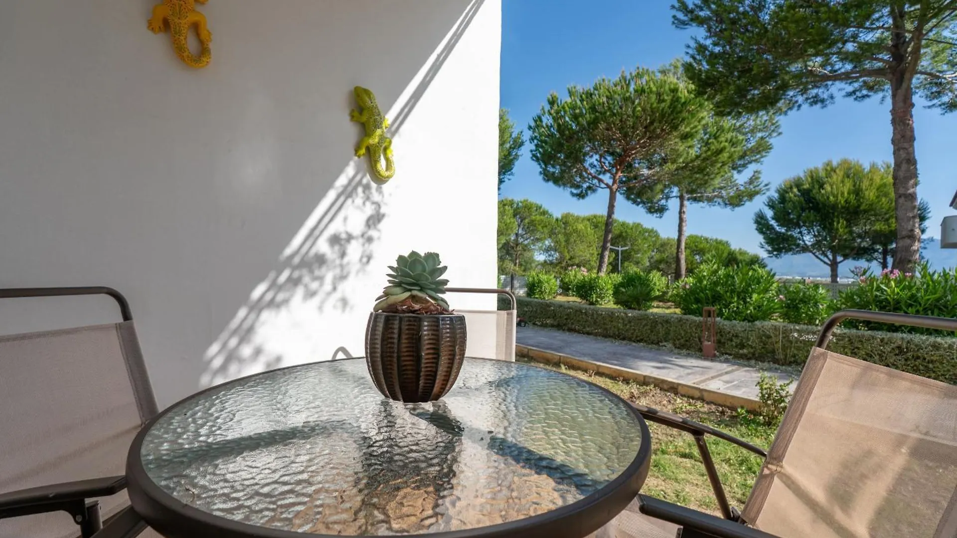 Small Oasis Manilva - Cozy Apartment Spain